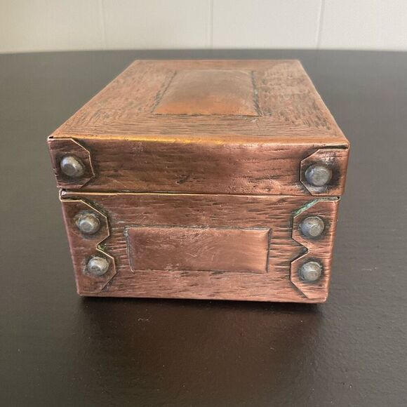 Handmade Copper Metal Trinket Vanity Box Inscribed with Eileen 2.75x2x4" - Picture 5 of 8